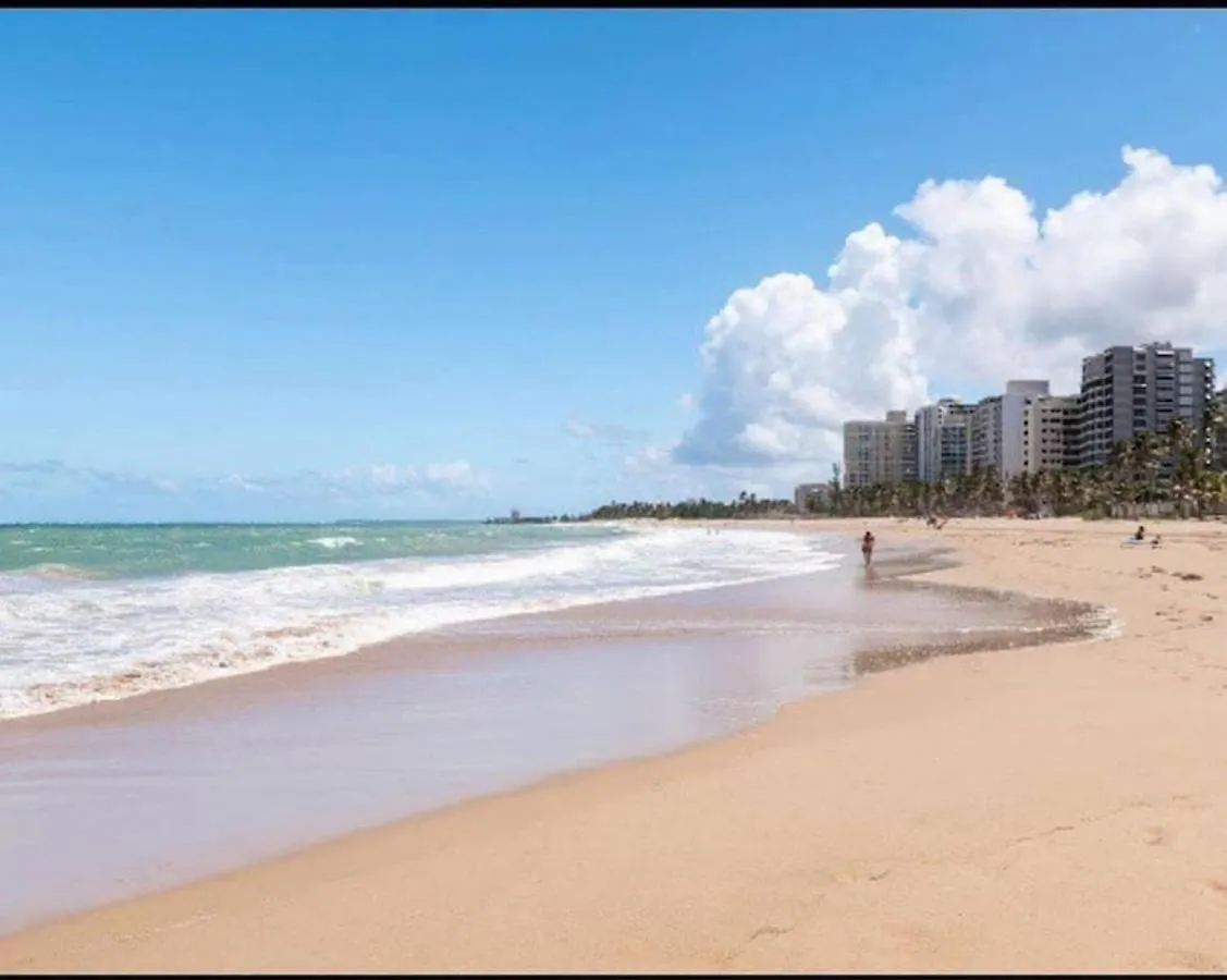 Pool Beachfront 2 Bedroom Condado Beach San Juan Porto Riko