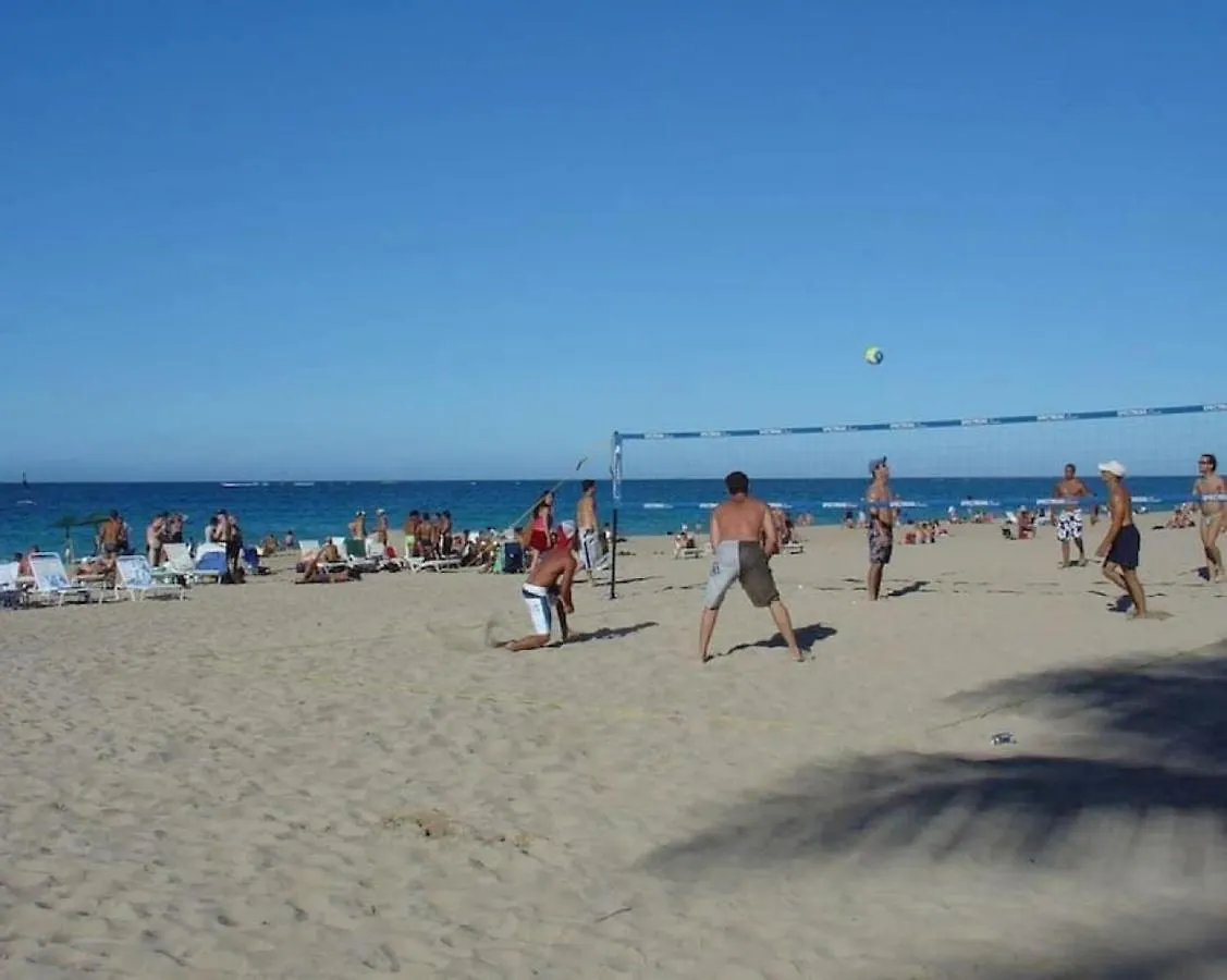 Pool Beachfront 2 Bedroom Condado Beach San Juan 0*,  Porto Riko